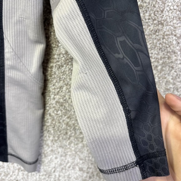 EAG Elite Shirt Kids Small Gray Hooded Camo Long Sleeve Fishing Tee Top - Picture 10 of 10